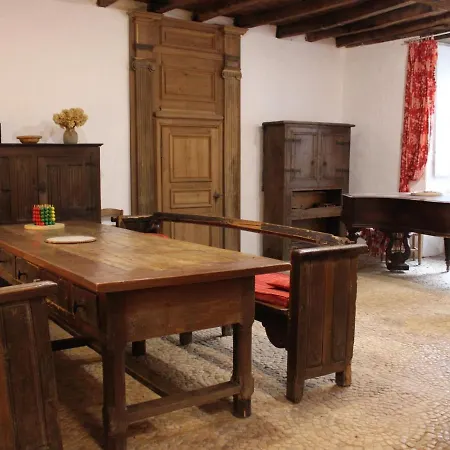 Сasa de vacaciones Verteuil-sur-charente, 6 Pieces, 11 Personnes - Fr-1-653-5 *