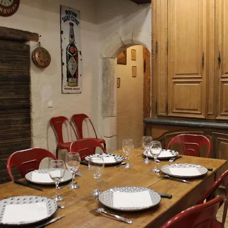 Сasa de vacaciones Verteuil-sur-charente, 6 Pieces, 11 Personnes - Fr-1-653-5